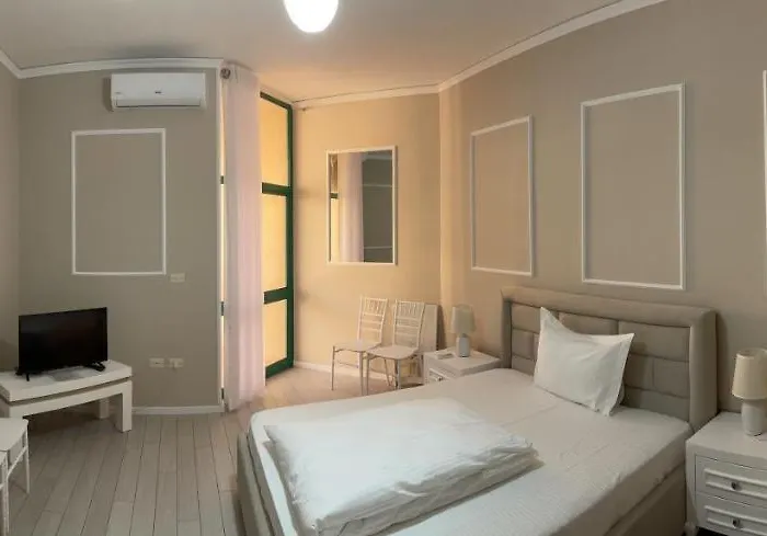 Sun Tower-center Of Apartment *